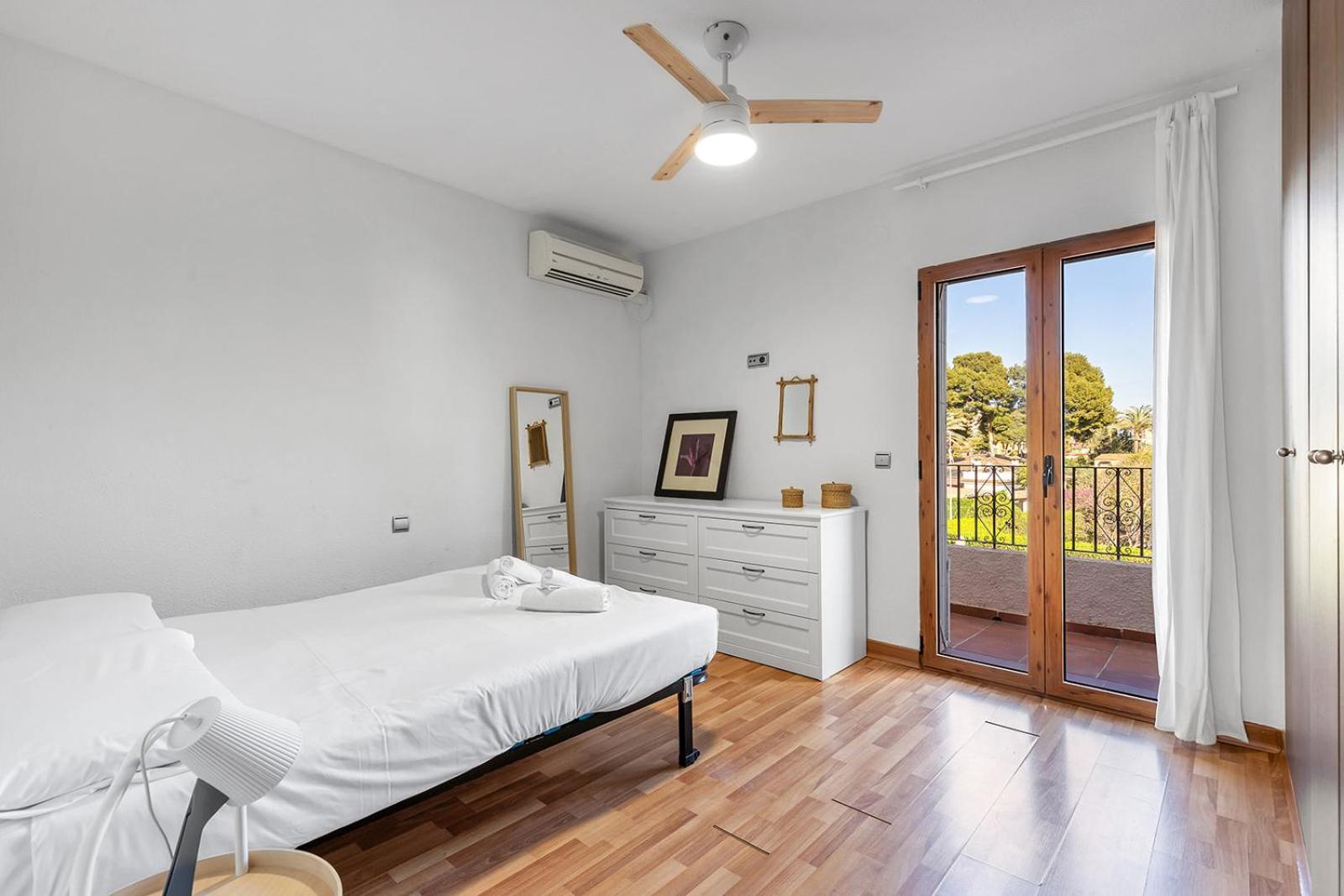 Amazing Bungalow With Ac And Private Pool - Reformado Febrero 2025 El Campello Exterior photo